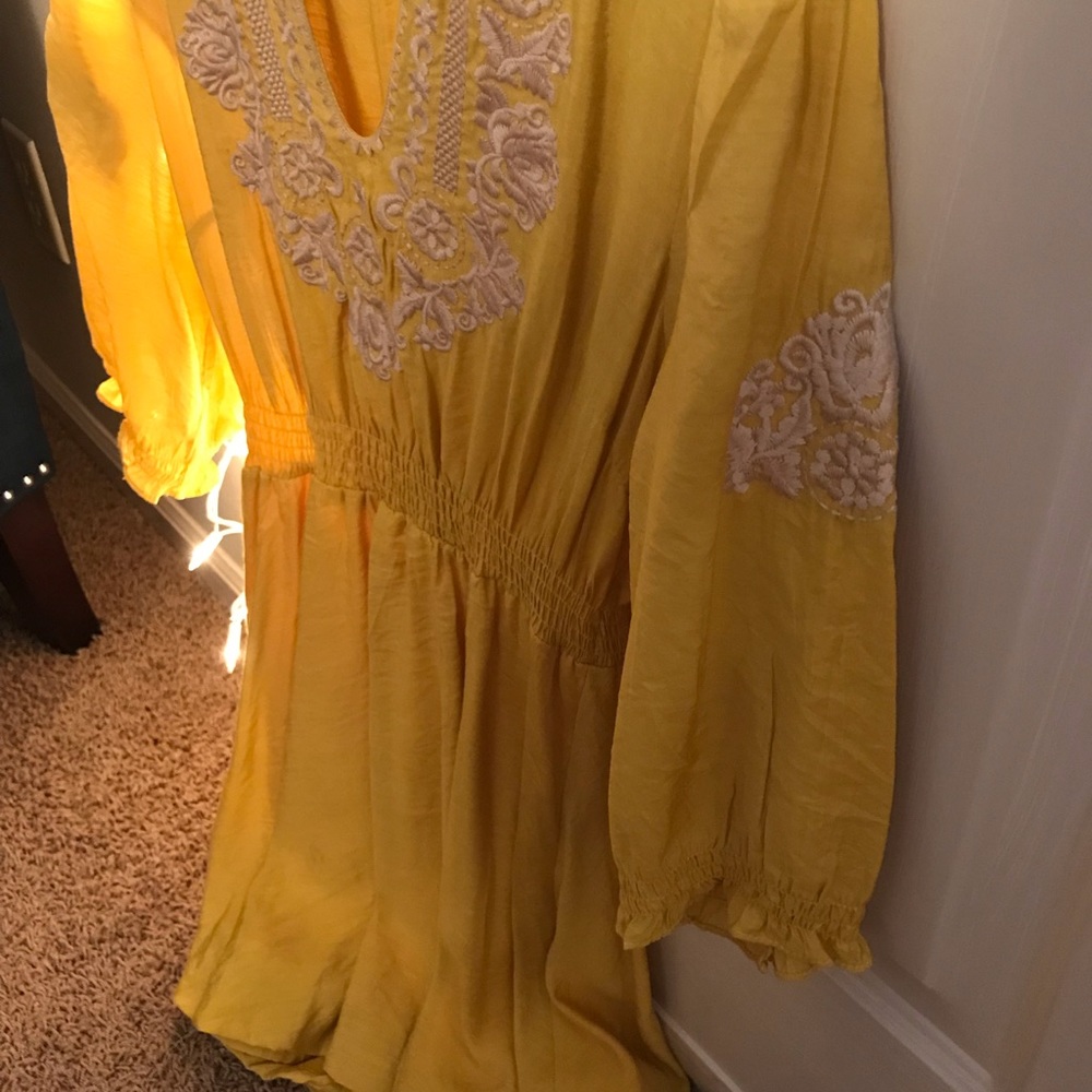 Mustard yellow Indian inspired dress - Picture 4 of 8